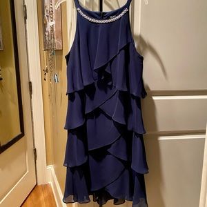 SLNY tiered navy dress